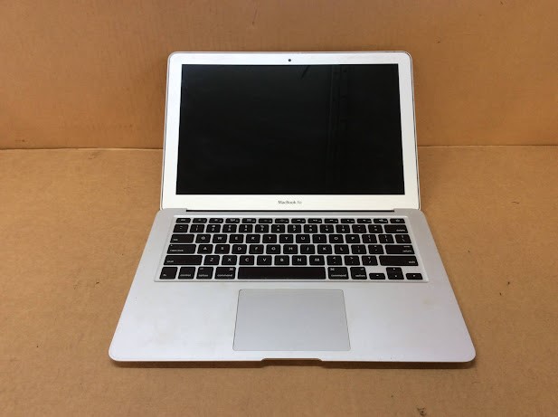 APPLE MACBOOK AIR A1466 EMC 2925 Laptop I5-5250U 8GBRAM/128GB