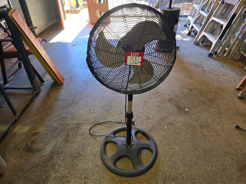 4 x Assorted Fans