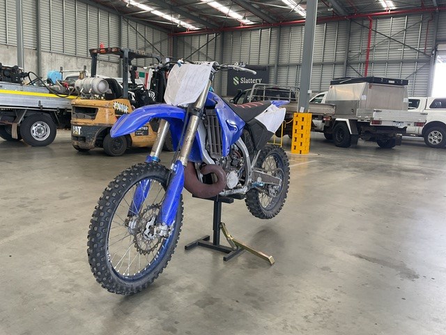 <p>Yamaha YZ250 Motorcycle</p>