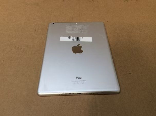 Apple iPad Air 1 (A1474) Tablet 16GB