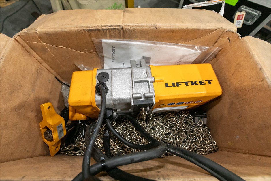 Liftket 031/51 Electric Winch with Control