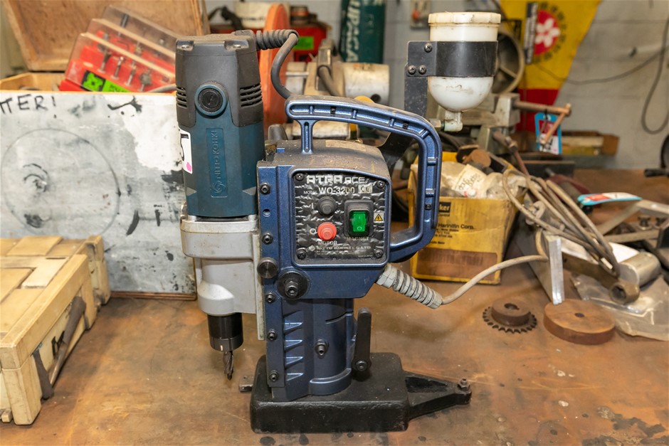Atra Ace AO-3000 Magnet Drill