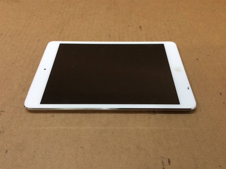 APPLE iPad mini 1 (A1455) 64GB Silver Tablet