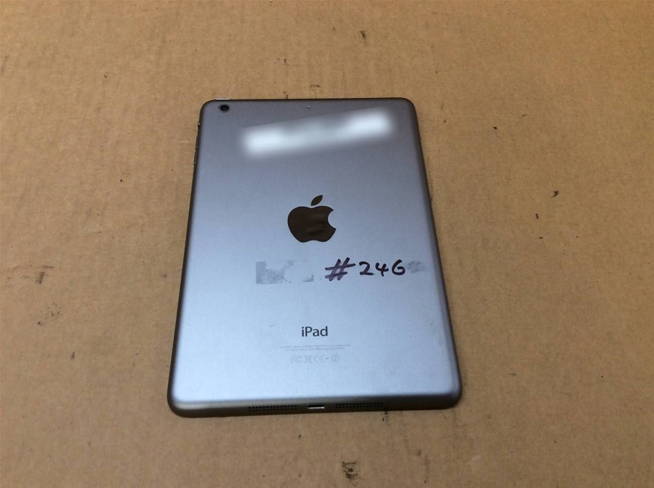 Apple iPad mini 2 (A1489) 16GB Tablet