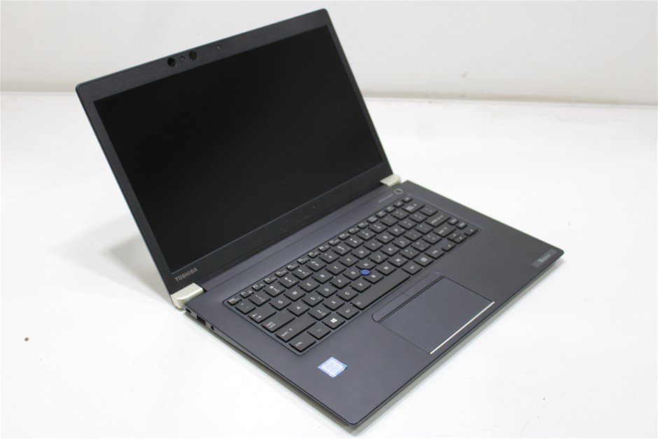 TOSHIBA TECRA X40-E PT482A-086009