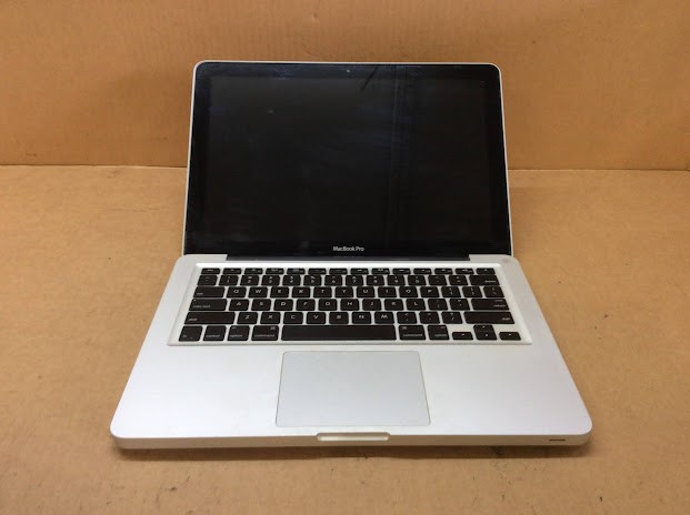APPLE MacBook Pro (A1278) (EMC2555) Laptop i7-2640M 4GBRAM/750GB