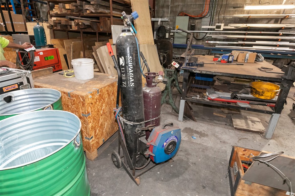 Oxy Trolley with Twin Line Hose Reel