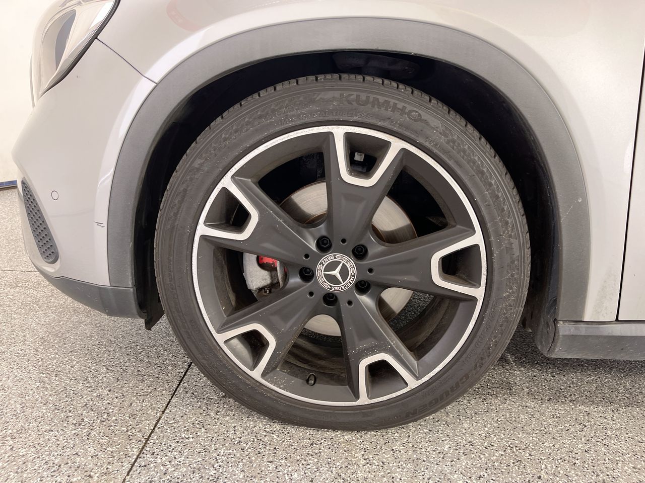 Vehicle photo