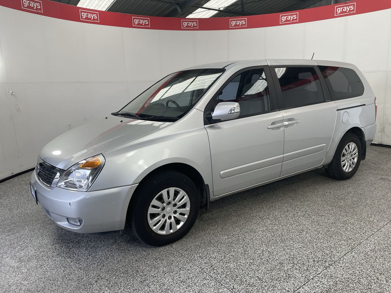 2013 Kia Grand Carnival S VQ Automatic 8 Seats People Mover