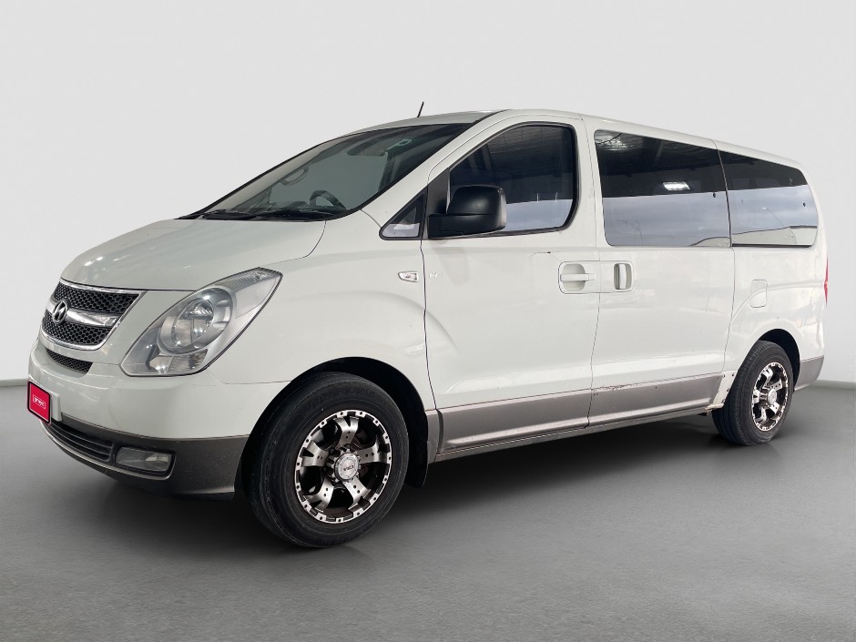 2010 Hyundai iMax Shuttle Petrol