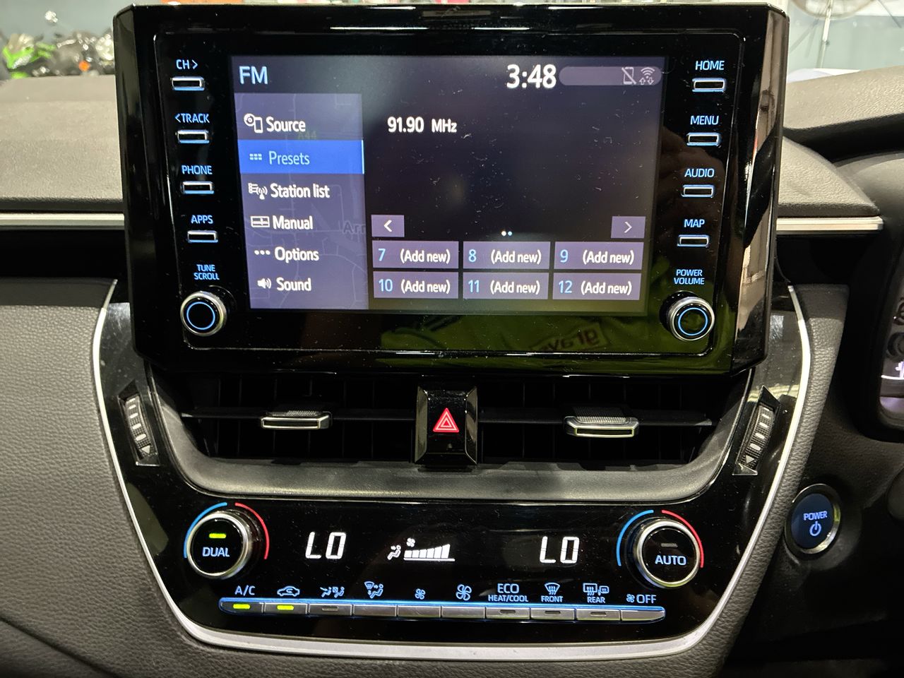 Vehicle photo