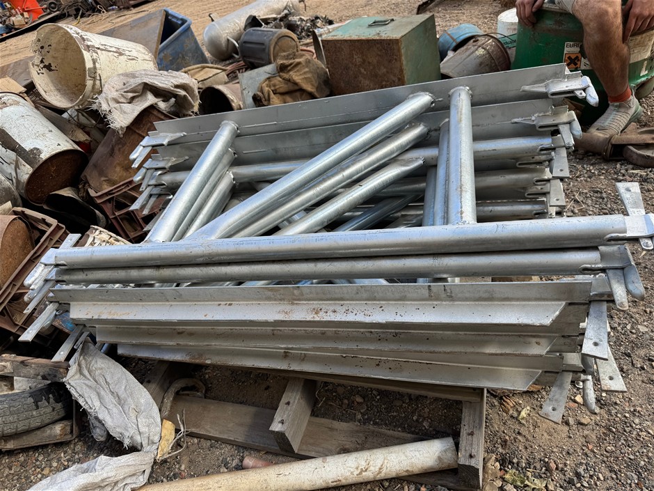 Scaffold Components