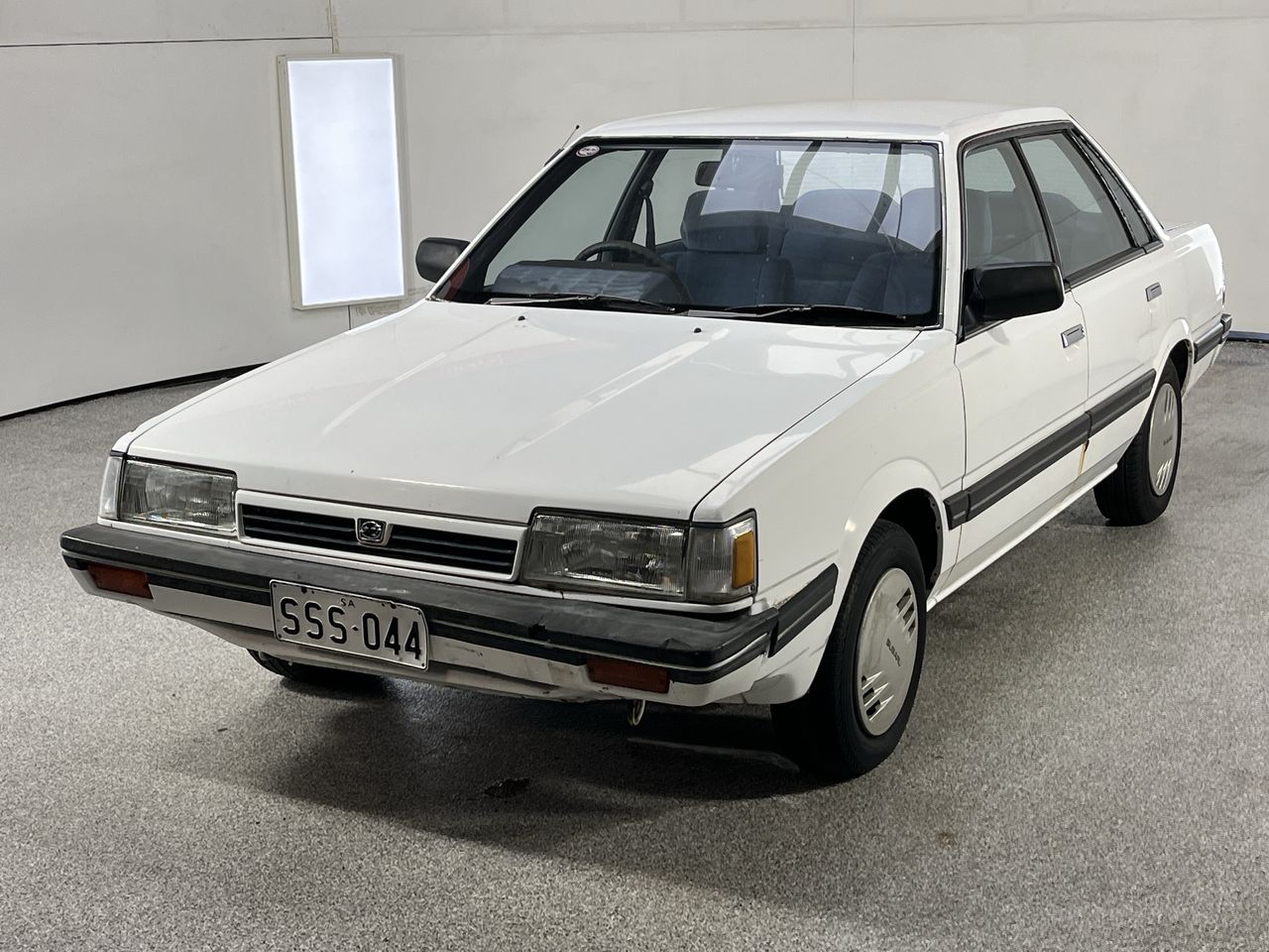 1989 Subaru Leone Royal Automatic Sedan