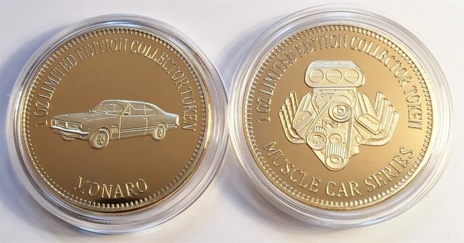 2010 BATHURST WINNER ANTIQUE GOLD MEDALLION IN BOX LOWNDES HOLDEN VE COMMOD