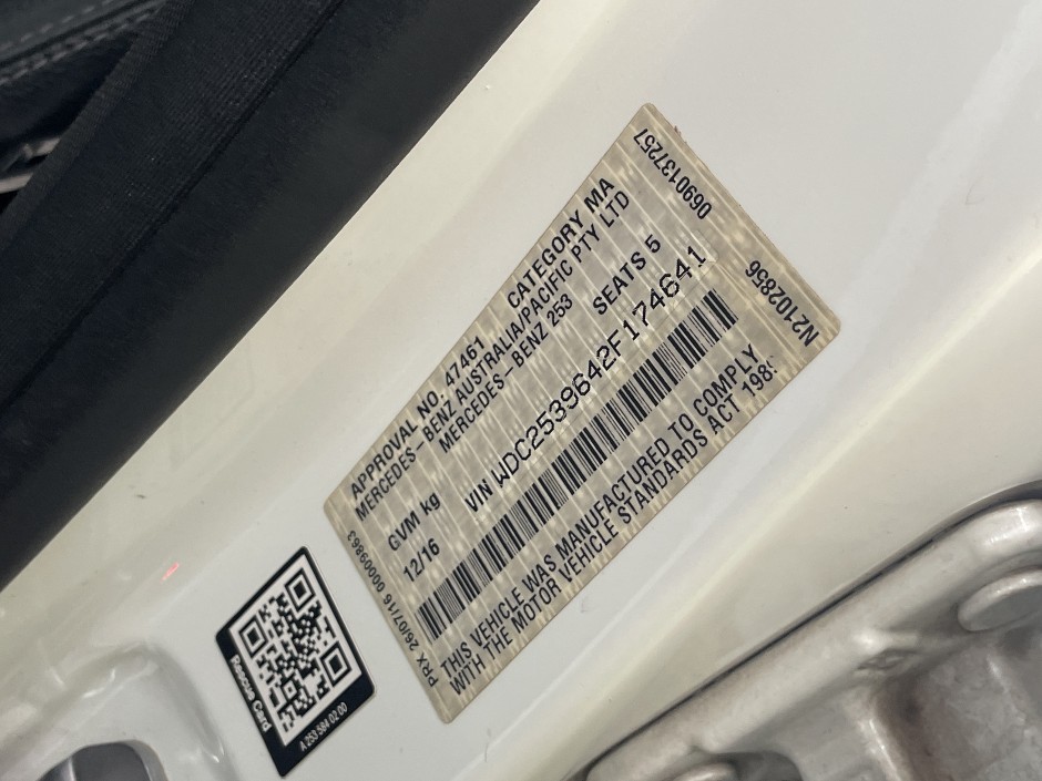 Vehicle photo