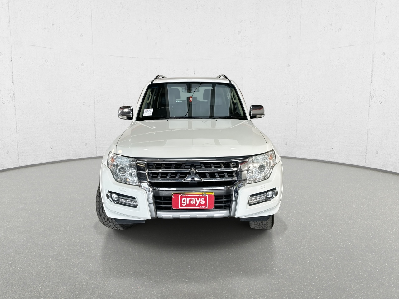 Vehicle photo