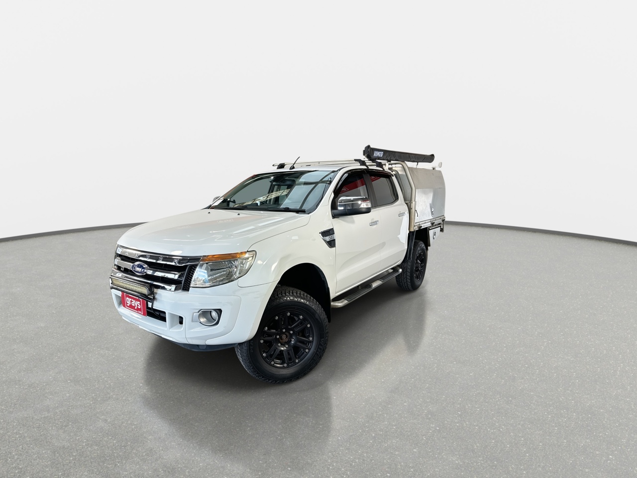 Vehicle photo