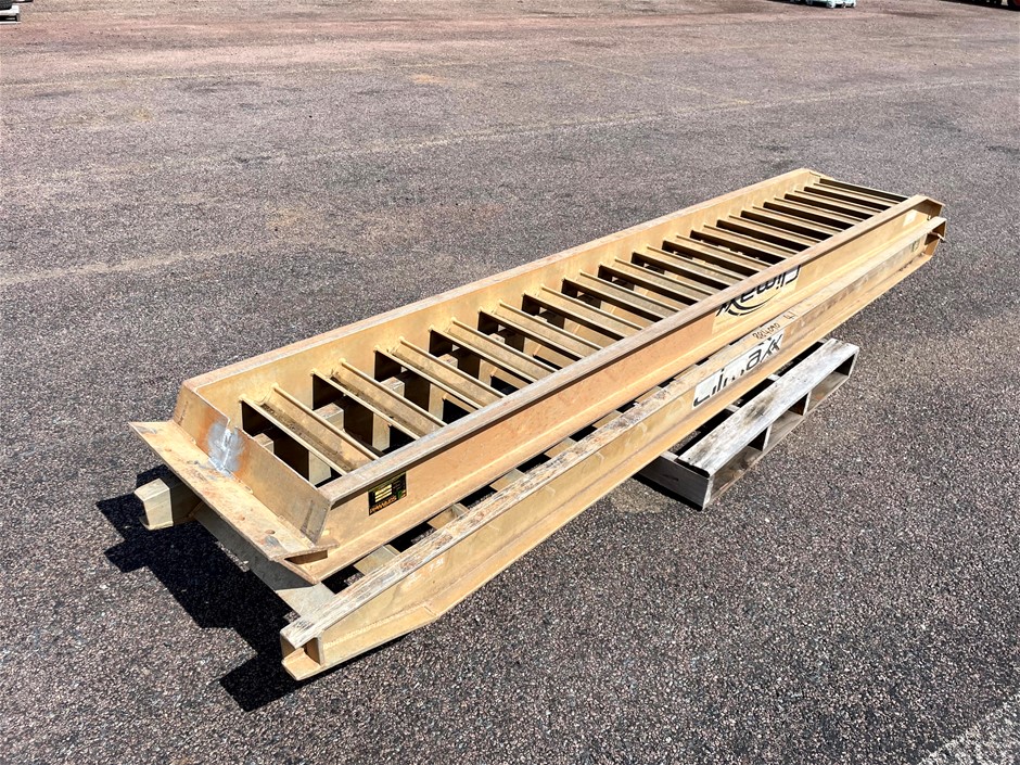 <p>Aluminium Loading Ramps</p>