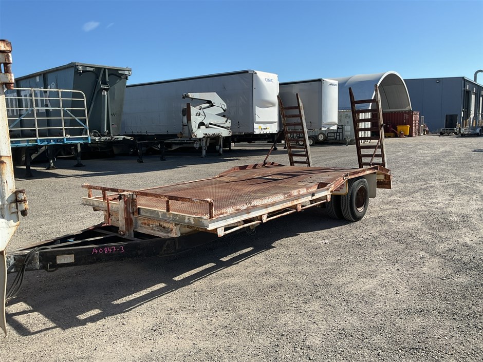 2005 Home Made Beavertail Trailer