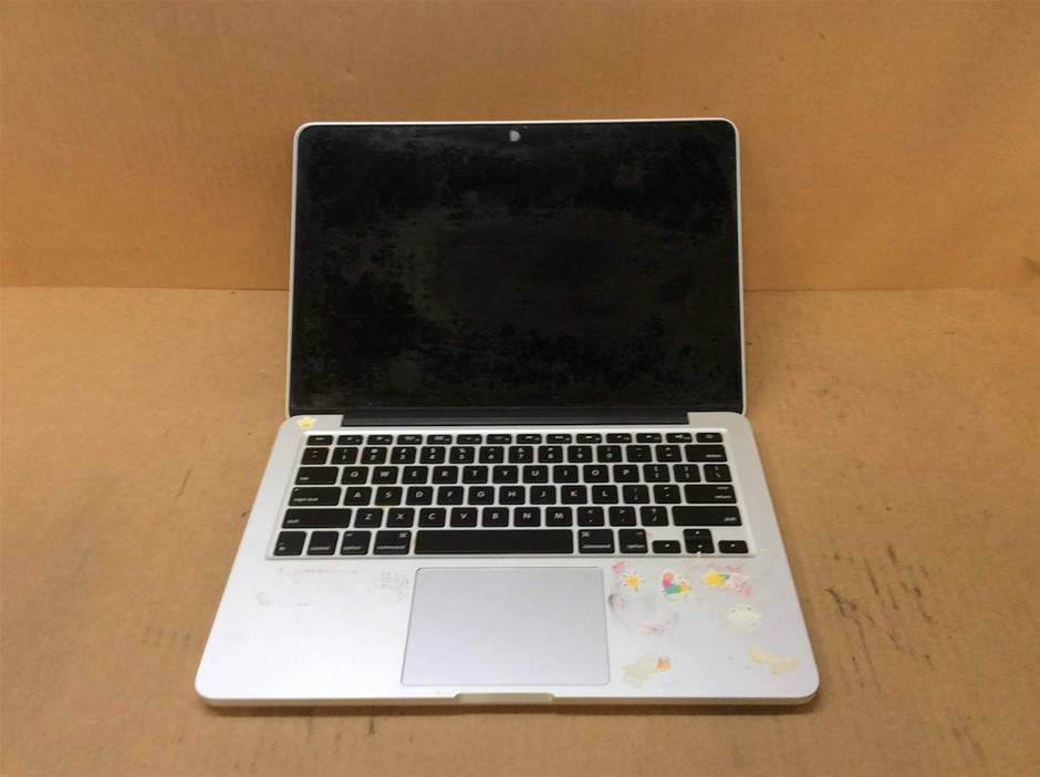 APPLE MACBOOK PRO(A1502 (EMC 2875)) Laptop I5-4278U 8GBRAM 128GB Silver