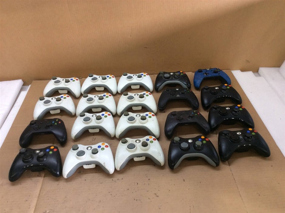 Mixed Brand Game Controller (Lot of 20)