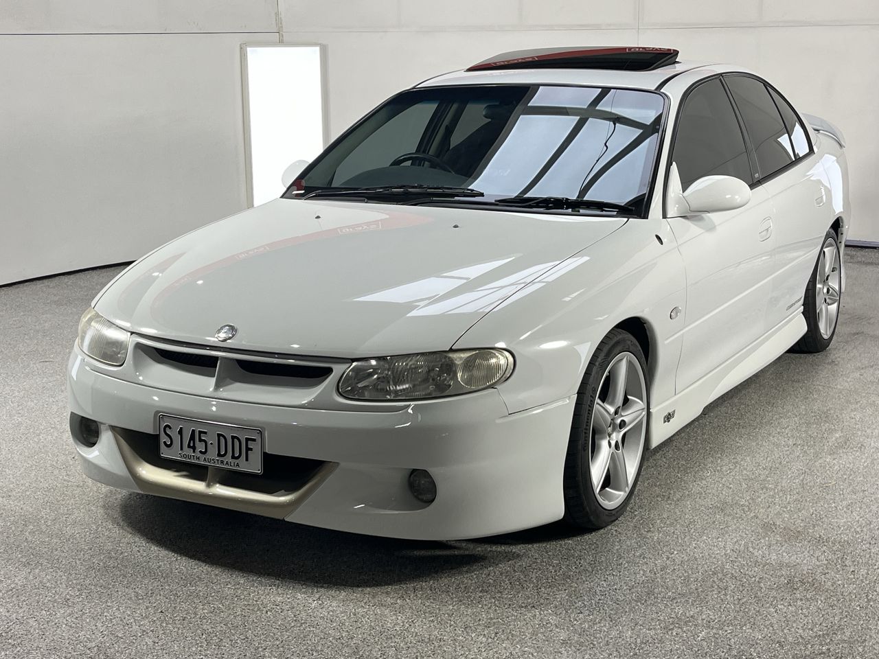 1999 HSV Clubsport R8 VT Automatic Sedan