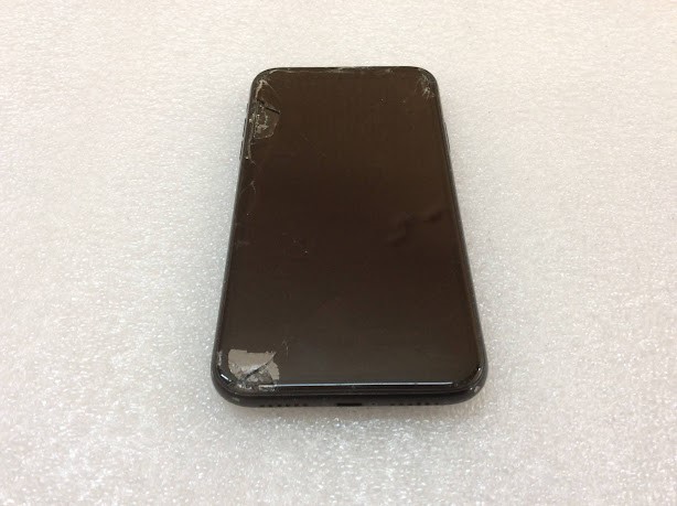 APPLE IPHONE XR A2105 Phone 128GB
