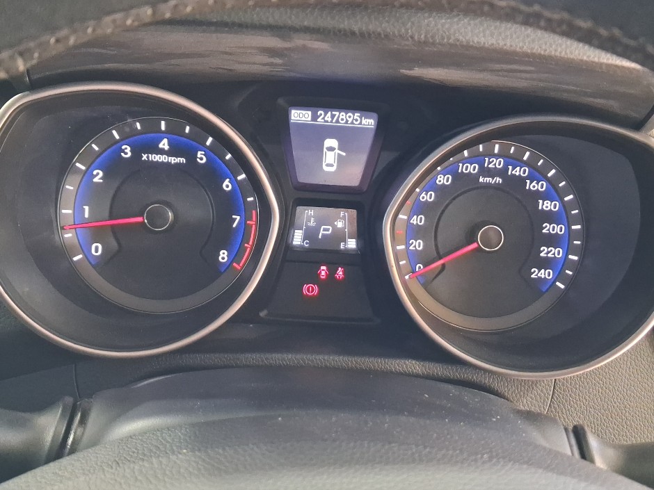 Vehicle photo