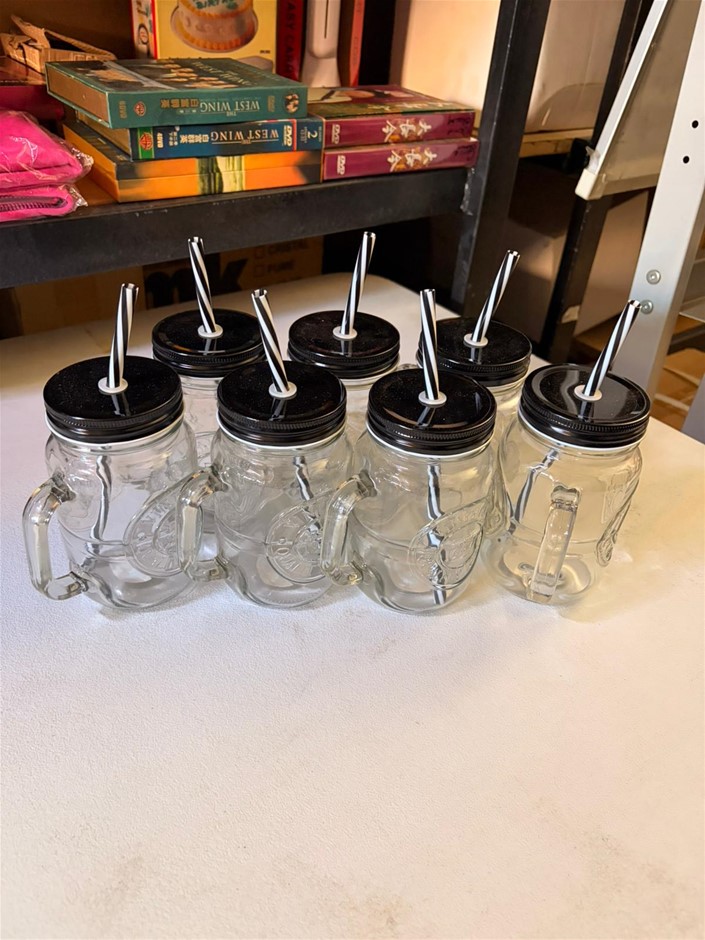 7x Badge Glass Drink Jars with Handles & Straw (Vintage Quality Glass)