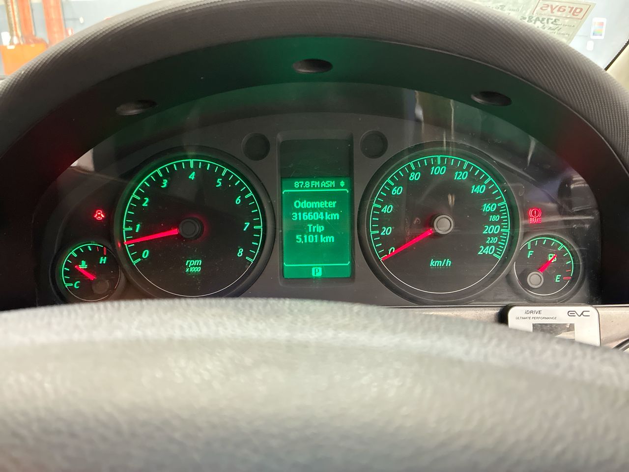 Vehicle photo