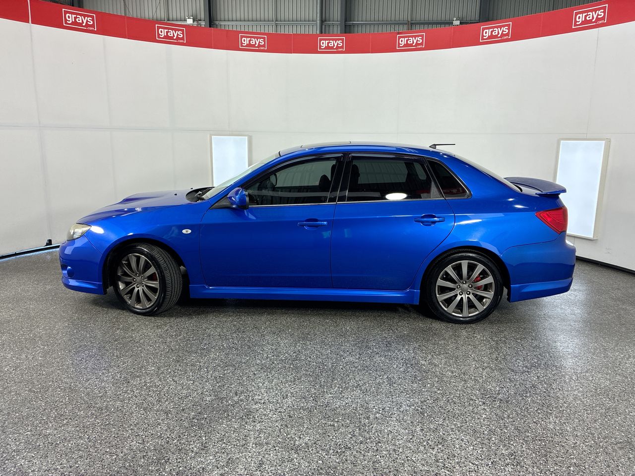 Vehicle photo