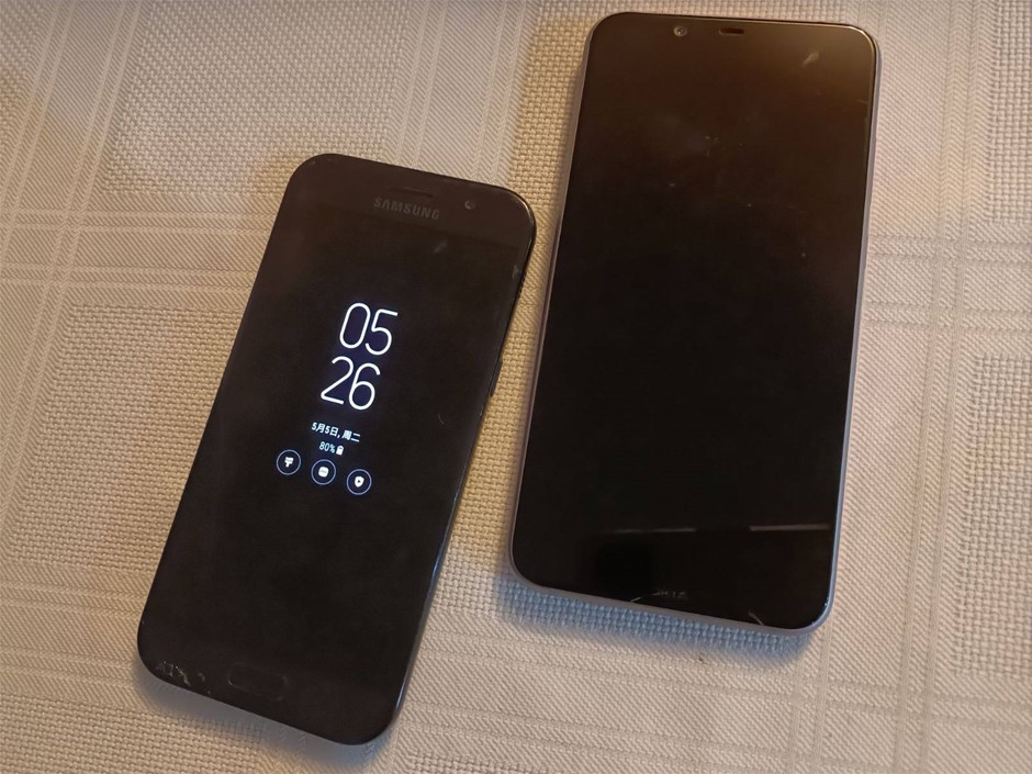 Samsung and Nokia Phones. Seconds