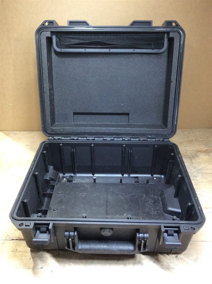 Rolling Hard Protective Equipment Case