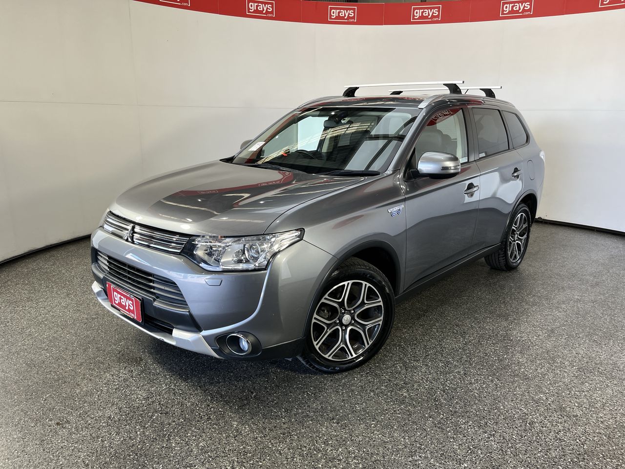 2014 Mitsubishi Outlander PHEV 5 seat 4WD ZJ Direct Drive Wagon