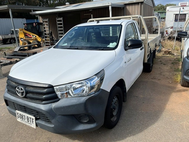 2017 Toyota Hilux 4x2 Workmate TGN121R Manual Cab Chassis
