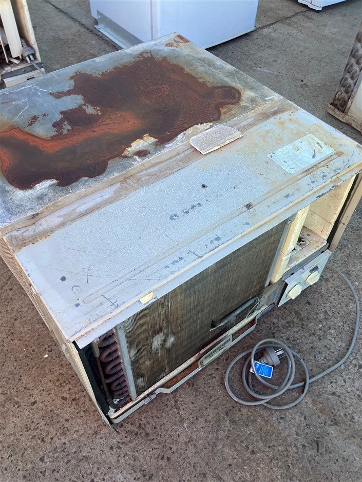 10x Air Conditioner - 1.5hp - Reverse Cycle - Glendenning