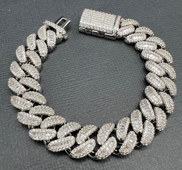 18k White Gold Filled Cuban Bracelet stamped(18K)-20cm