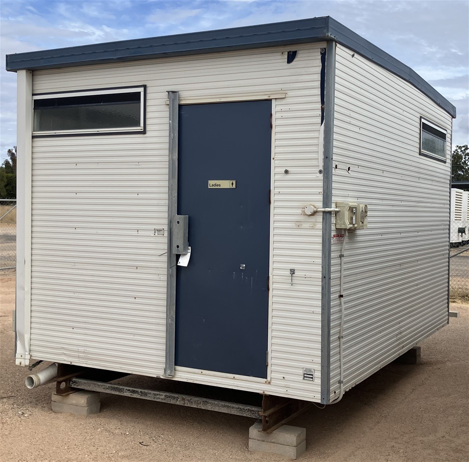 Portable Toilet Block - 4.8m x 3.0m - M-F - Chinchilla