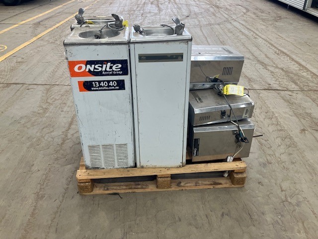 8x ZIP Hot Water Systems, 3x Water Coolers & 1x Urn - Forest Lake