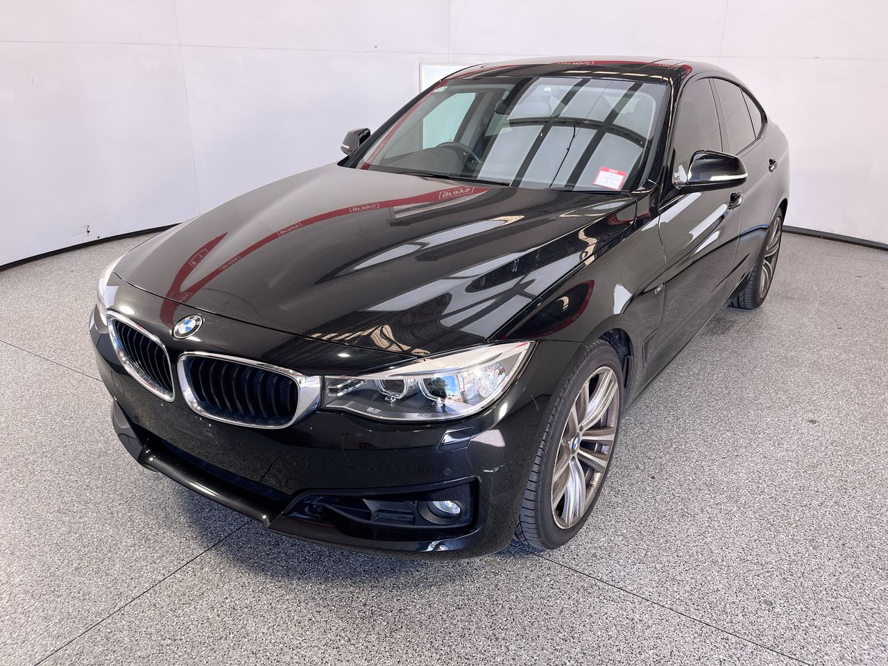 2013 BMW 3 Series 328i Gran Turismo F34 Automatic - 8 Speed Hatch