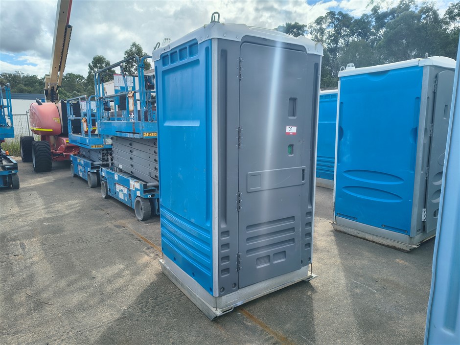 Portable Toilet - Fresh Water Flush - Forest Lake