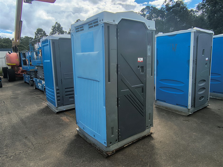 Portable Toilet - Fresh Water Flush - Forest Lake