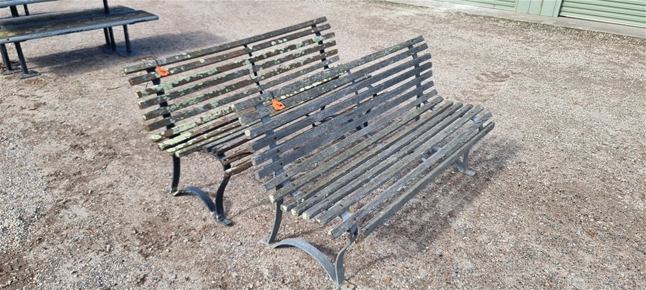 PARK SEAT (PAIR)