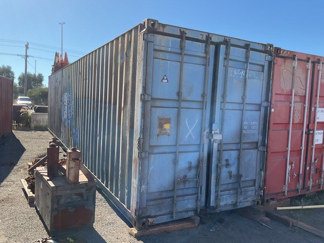 <p>40ft High Cube Shipping Container</p>