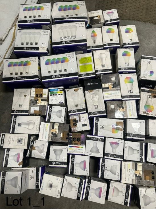 END OF LEASE SALE: Mixed lot of SMART globes and LED downlights