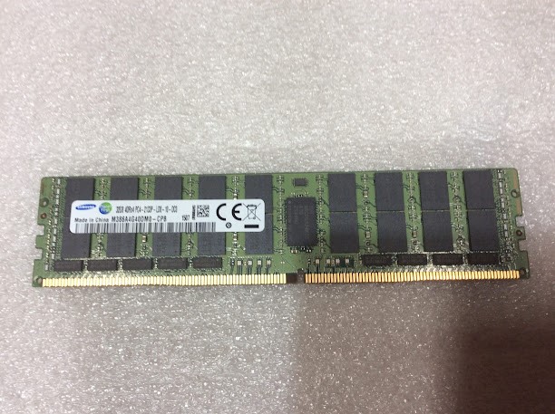 Samsung 32GB 4DRx4 PC4-2133P-LD0-10-DC0 Server Memory Module