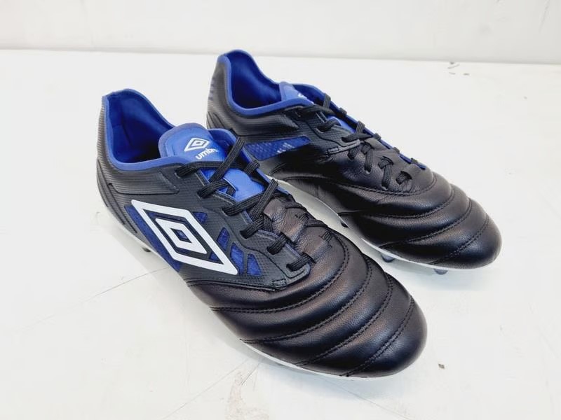 UMBRO Tocco IV Pro Fg Mens Size: US 9