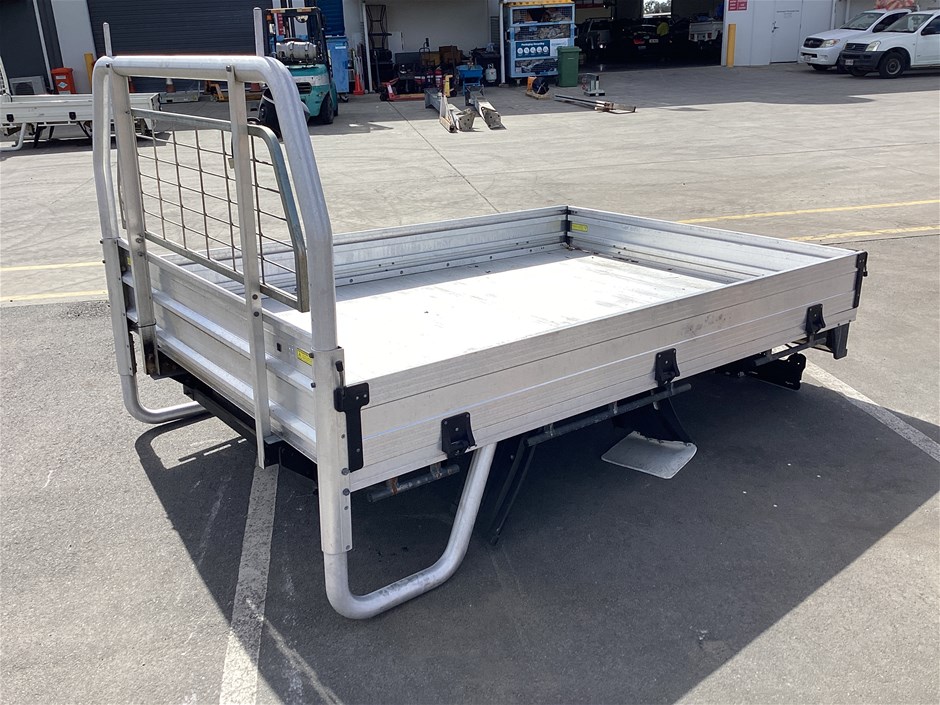 <p>Toyota Alloy Ute Tray</p>