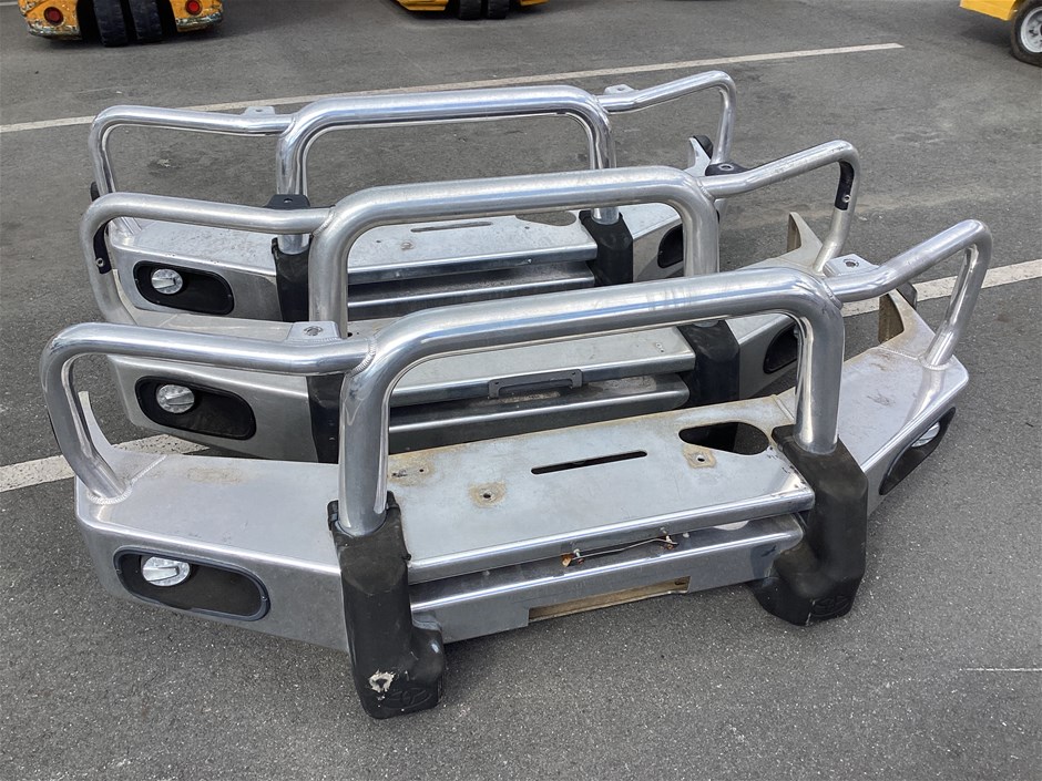 <p>3 x Alloy Landcruiser 70 Series Bullbars</p>