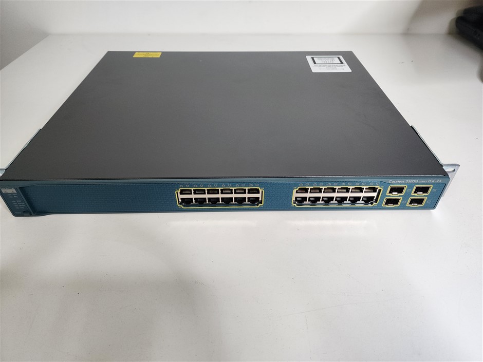 Cisco Catalyst 3560G  PoE 24-Port Switch (Unused)
